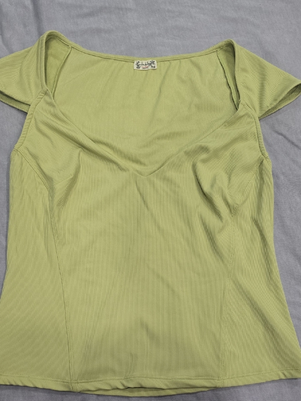 Scoop Neck Ribbed Tank in Light Green